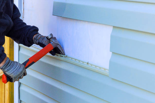 Reliable Emergency Siding Repair contractor in Peachtree City, GA by Squared Siding